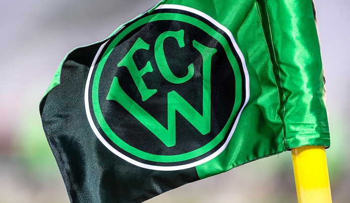Wacker Innsbruck Logo auf einer Eckfahne 