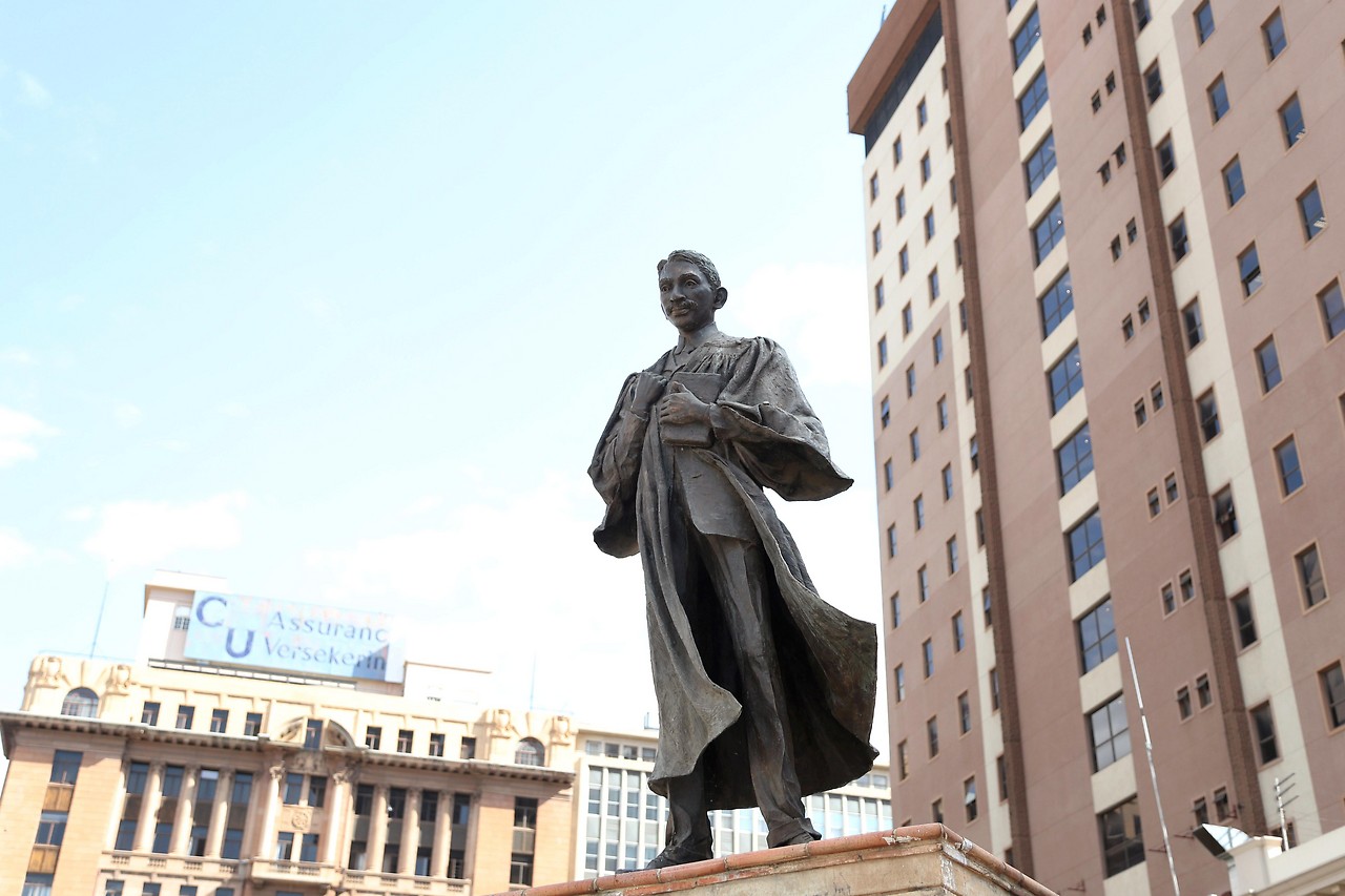 Estatua de Gandhi en Johannesburgo