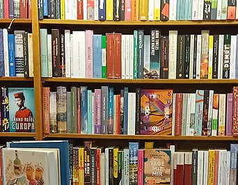 Bücher in einer Buchhandlung