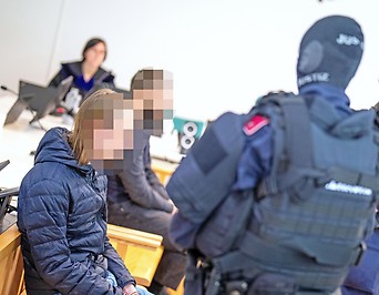 Prozess gegen zwei junge Anhänger der radikalislamistischen Terror-Miliz „Islamischer Staat“ (IS) am Wiener Landesgericht