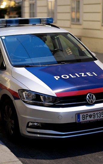 Polizeifahrzeug in Wien
