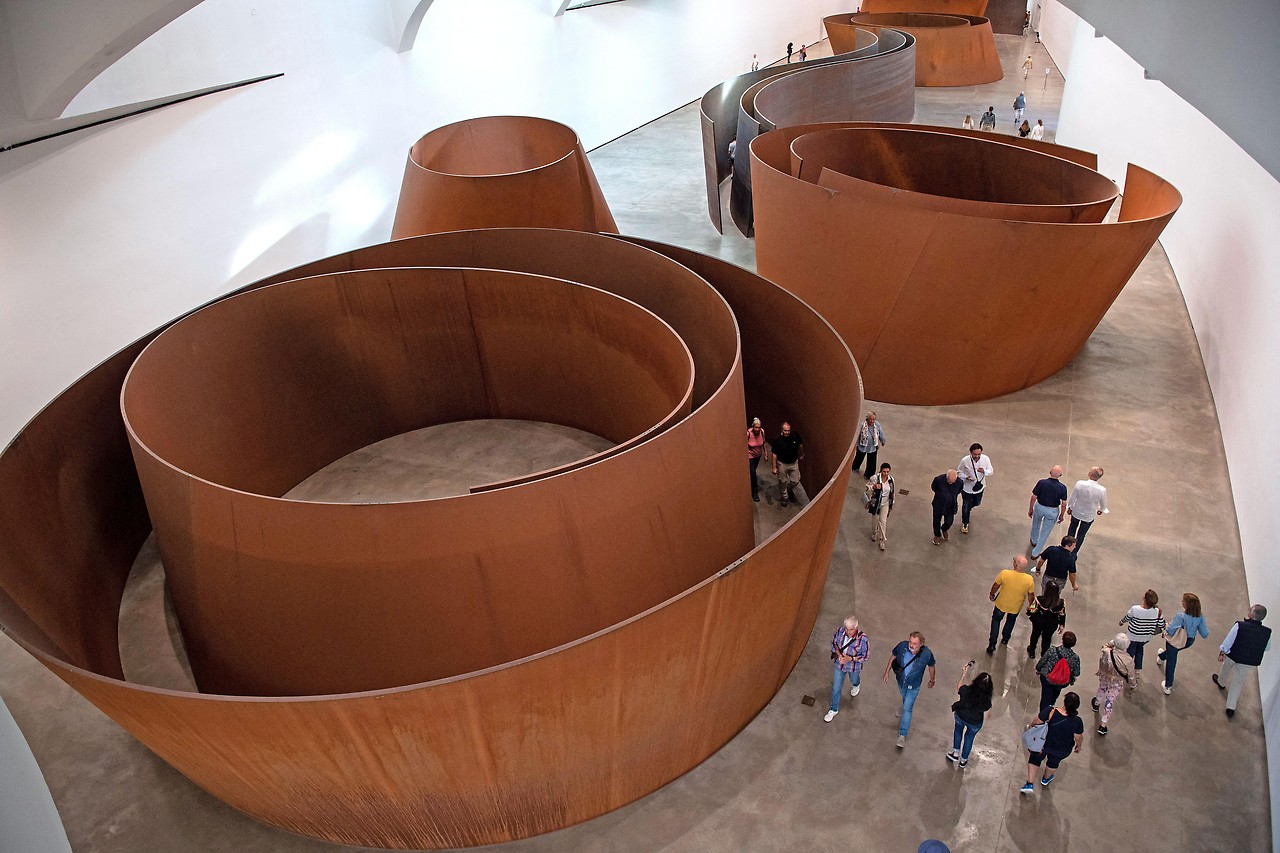 Richard Serra - Figure 1