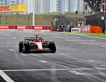 Charles Leclerc (Ferrari) in Action auf dem Shanghai International Circuit