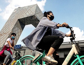 Radfahrer:innen in Peking