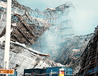Die eingestürzte Fassade der alten Börse in Kopenhagen