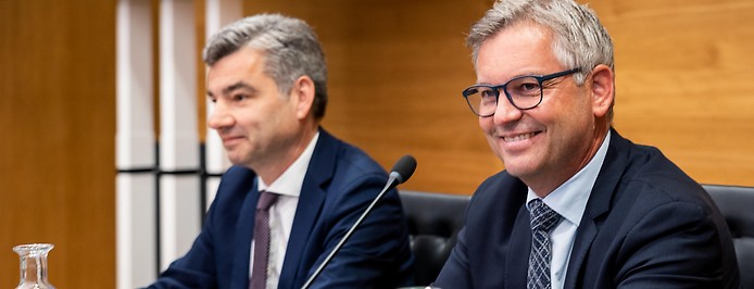 Finanzminister Magnus Brunner und Leiter der Finanzprokuratur Wolfgang Peschorn 