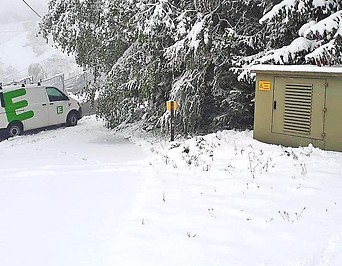 Energie Steiermark behebt Stromausfall durch Schneefall im Sausal (Steiermark)