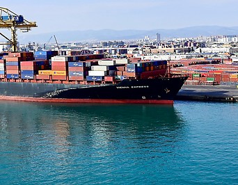 Containerhafen in Barcelona